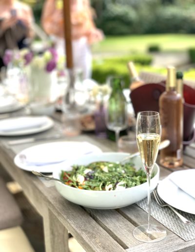 an al fresco lunch in surrey